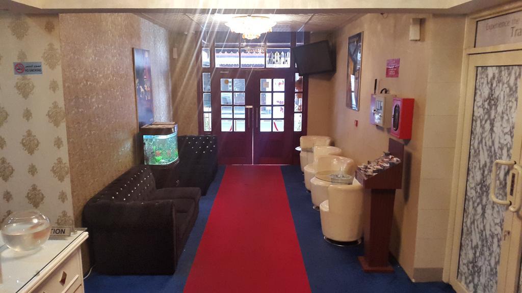 Al Raien Hotel Apartment Дубай Экстерьер фото